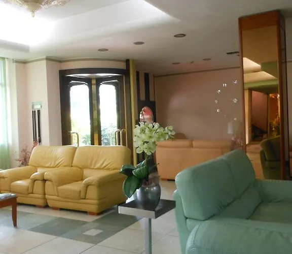 Rosa Del Deserto Hotell Castrocaro Terme