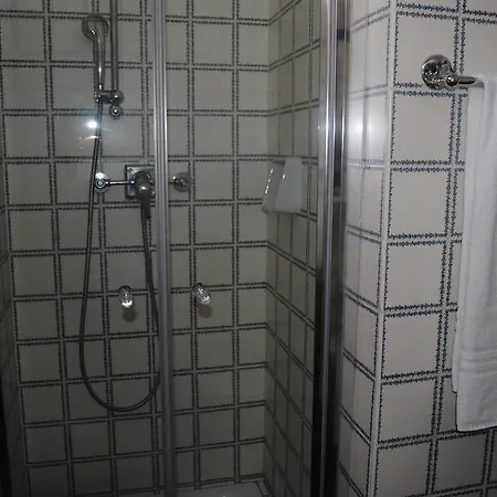 Rosa Del Deserto 호텔 카스트로카로테르메