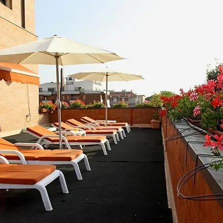 Rosa Del Deserto 4*
