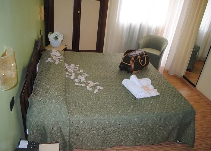 Hotel Rosa Del Deserto Castrocaro Terme