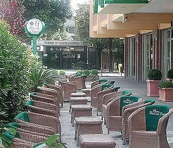 Rosa Del Deserto 4* קסטרוקארו טרמה